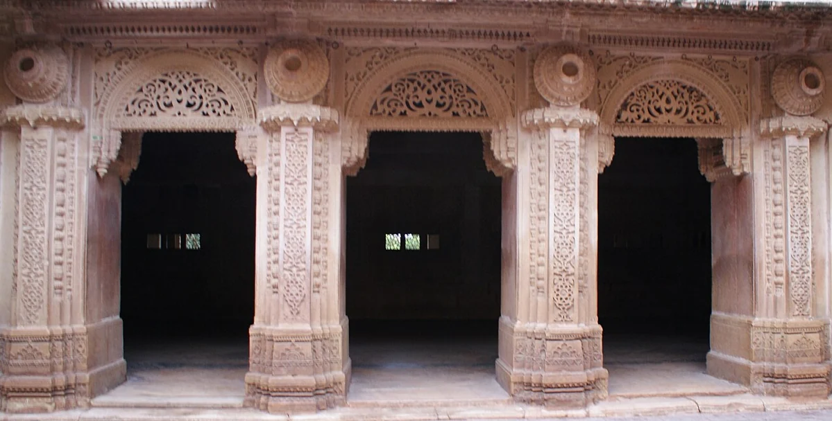 Man Mandir Palace in Gwalior · actual photograph
