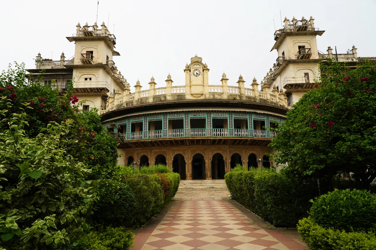 Moti Mahal in Gwalior · actual photograph