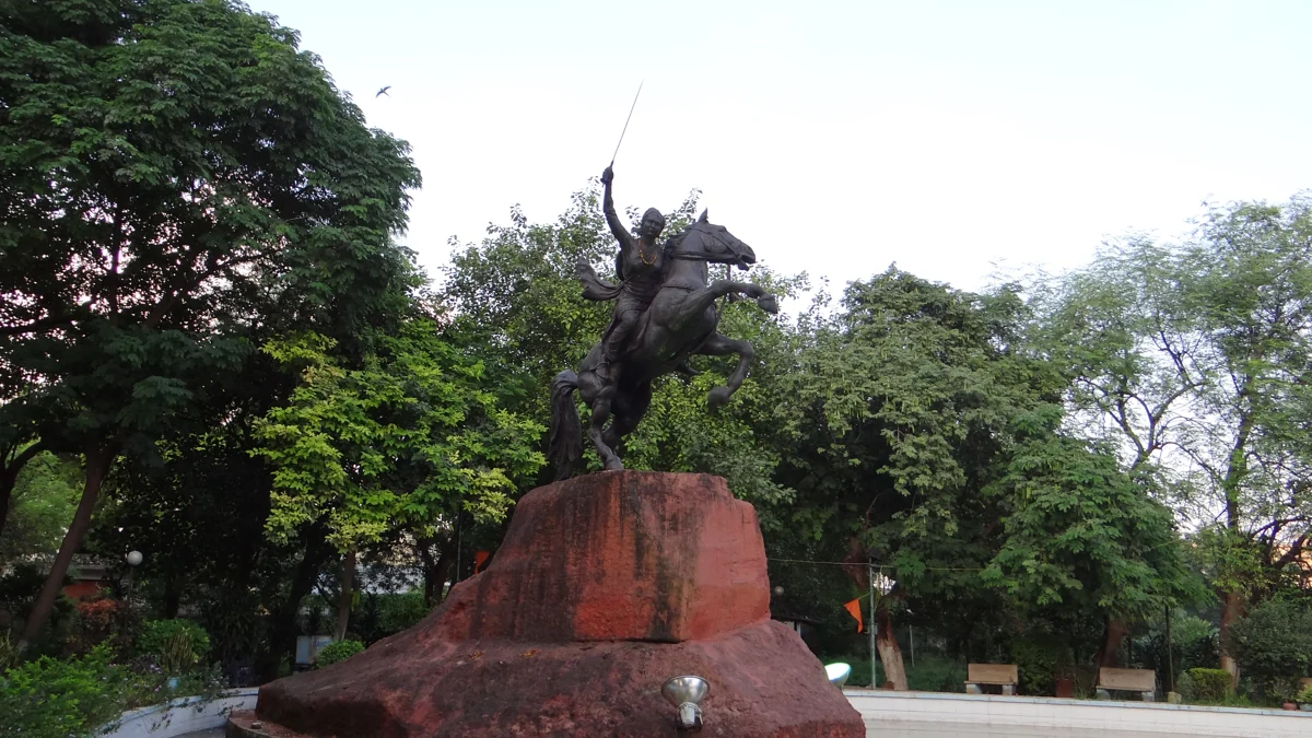 Rani Lakshmibai Samadhi in Gwalior · actual photograph